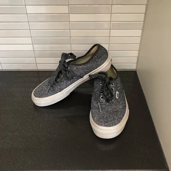 Vans kids silver lace up sneakers - Picture 2 of 8